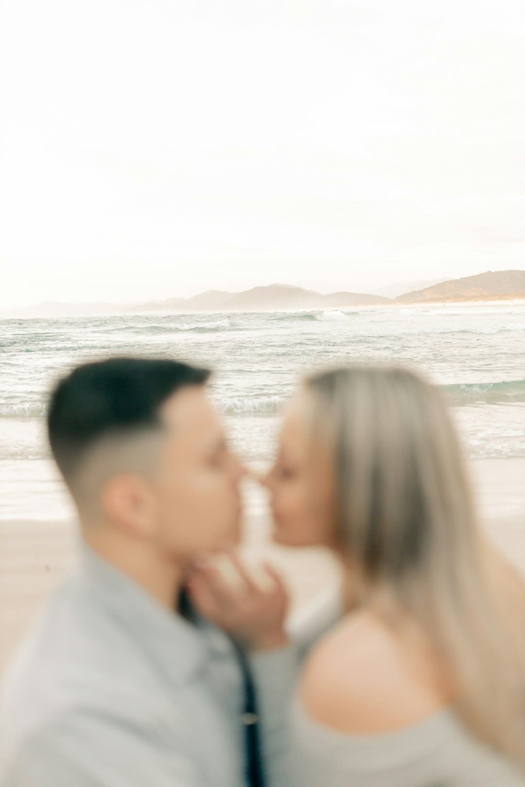 向佐郭碧婷婚姻美好吗？两个孩子视频曝光家庭生活